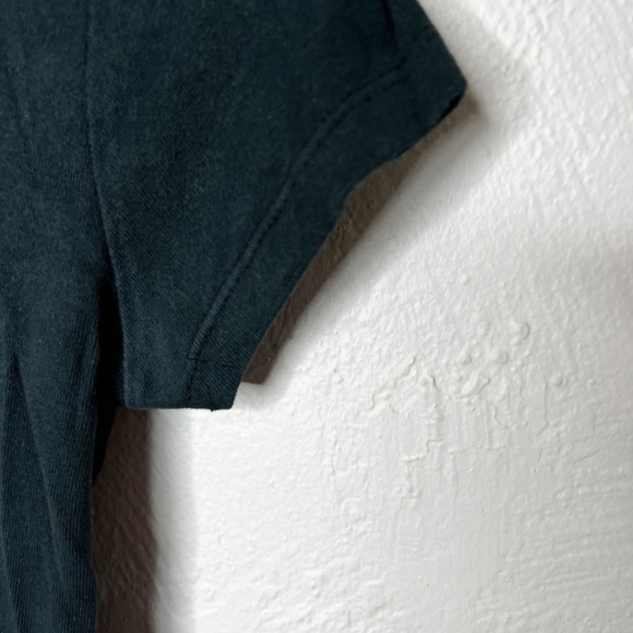 Vintage Emily Strange See Emily Play Graphic Cap Sleeve Tee Shirt XS - Picture 8 of 14